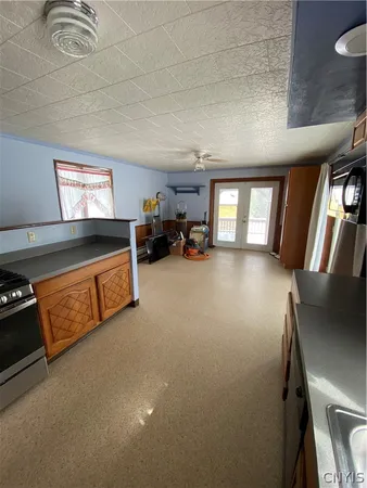 $265,500 | 14582 Lake Street, Sterling, NY 13156