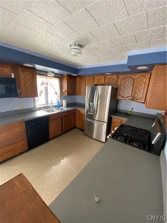 $265,500 | 14582 Lake Street, Sterling, NY 13156