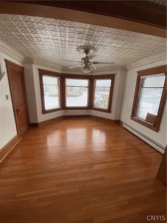 $265,500 | 14582 Lake Street, Sterling, NY 13156