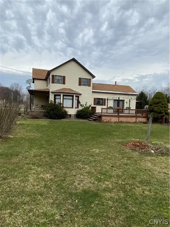 $265,500 | 14582 Lake Street, Sterling, NY 13156