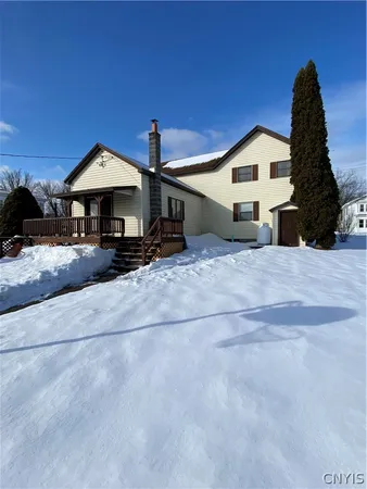 $265,500 | 14582 Lake Street, Sterling, NY 13156