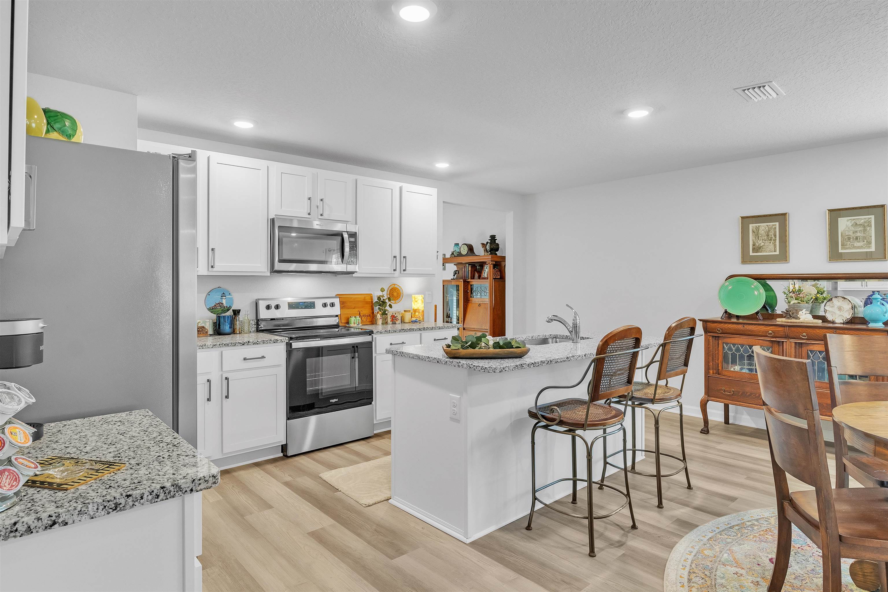 8883 Summer Bay Lane Foley, AL 36535 - Photo 10 of 24 Kitchen