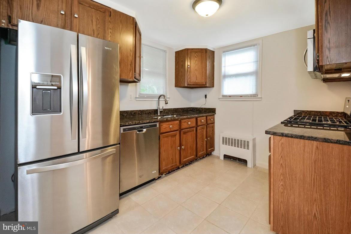 14972 Alaska Road Woodbridge, VA 22191 - Photo 12 of 23 Kitchen
