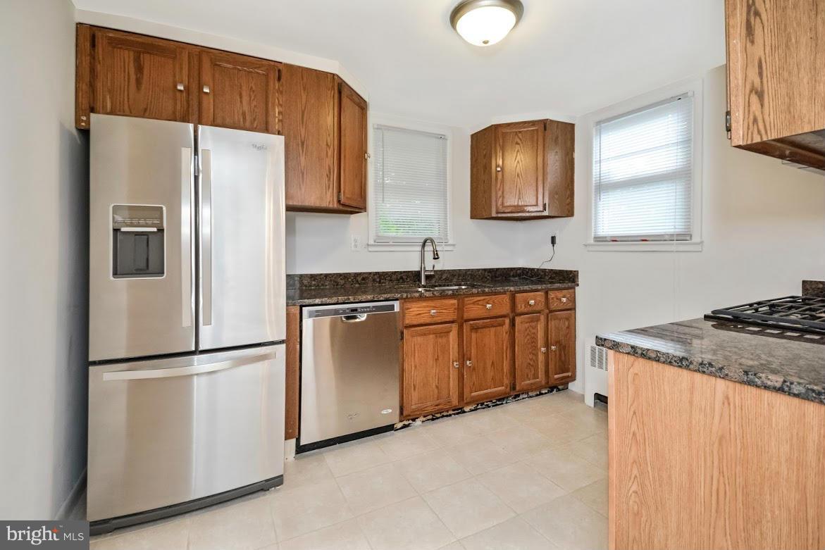 14972 Alaska Road Woodbridge, VA 22191 - Photo 14 of 23 Kitchen