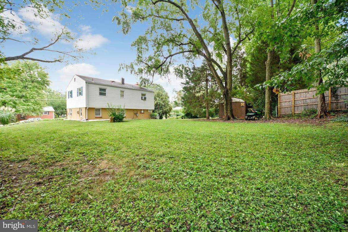 14972 Alaska Road Woodbridge, VA 22191 - Photo 22 of 23 Exterior (Rear)