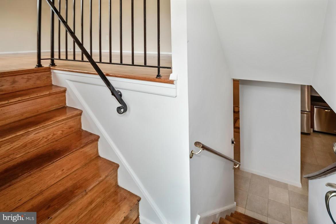14972 Alaska Road Woodbridge, VA 22191 - Photo 4 of 23 Interior (General)