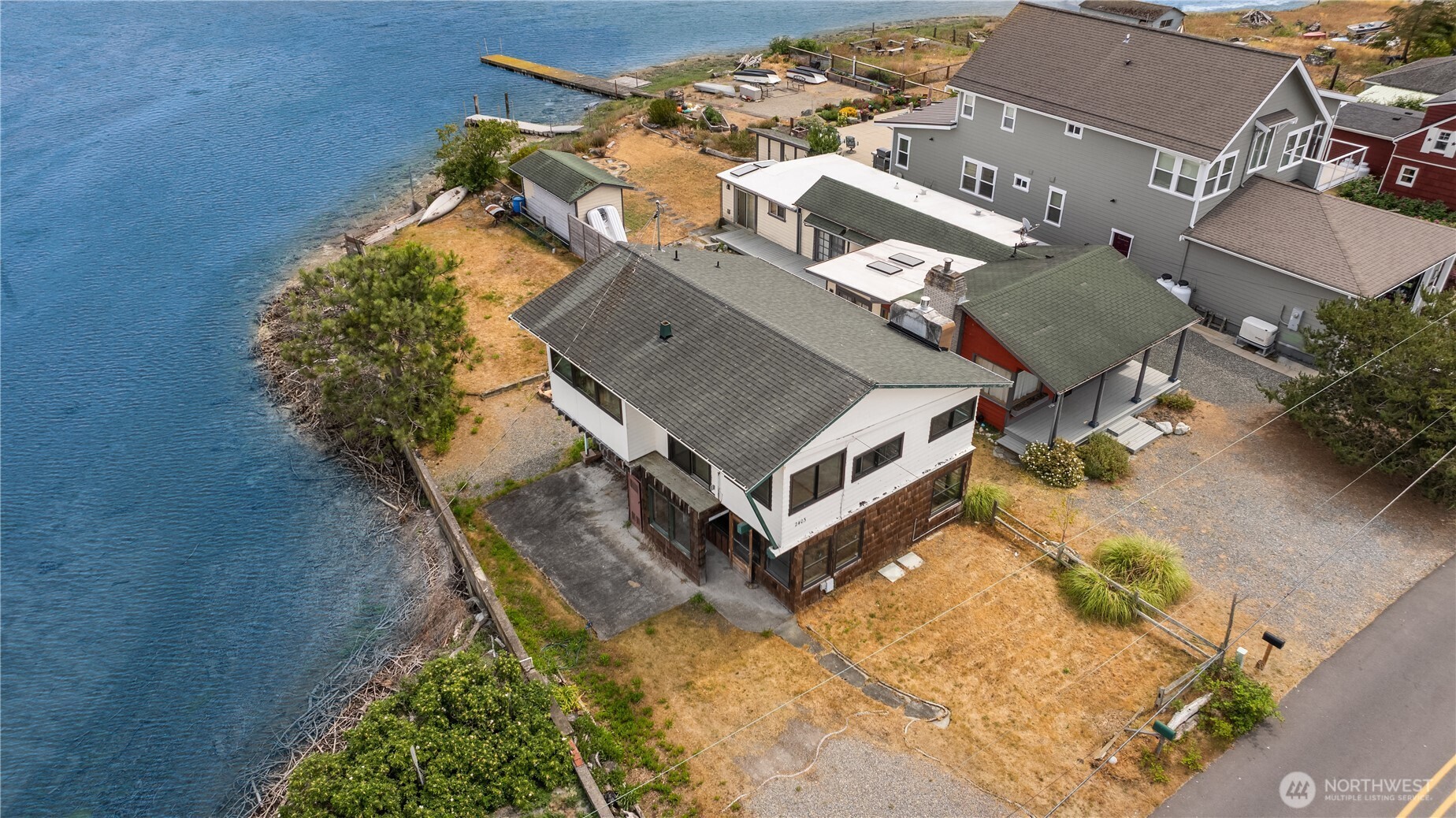 2403 Sunlight Beach Road Clinton, WA 98236 - Photo 5 of 19