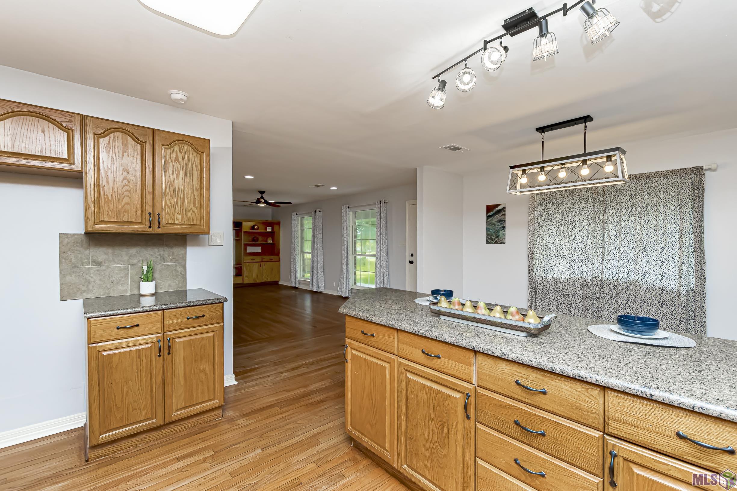 28815 Rae Drive Walker, LA 70785 - Photo 9 of 27 Gallery Image 9