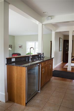 378 Spring Street Northampton, MA 01062 - Photo 5 of 17