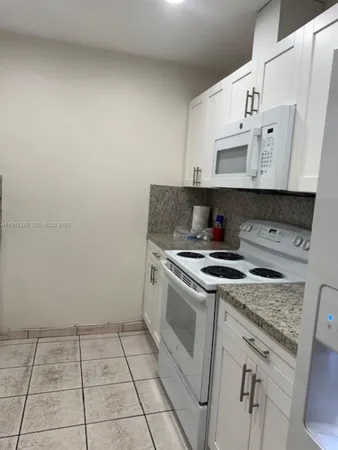 $3,000 | 4929 Southwest 139th Court, Miami, FL 33175