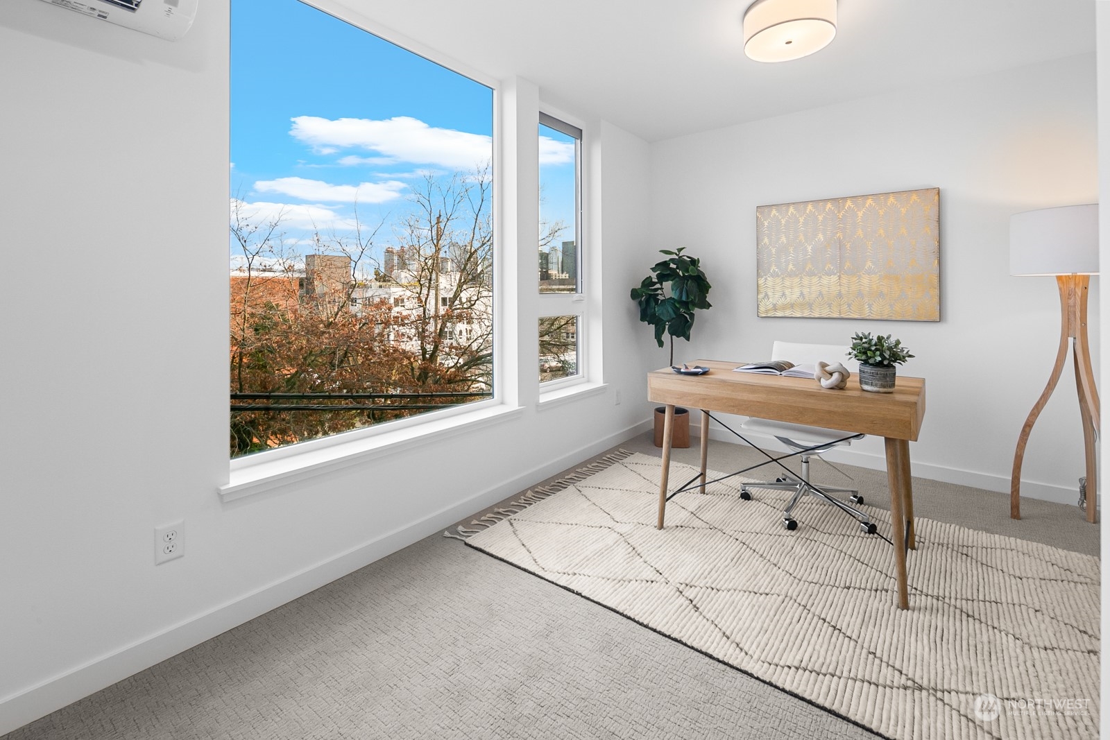 369 Valley Street Seattle, WA 98109 - Photo 18 of 27