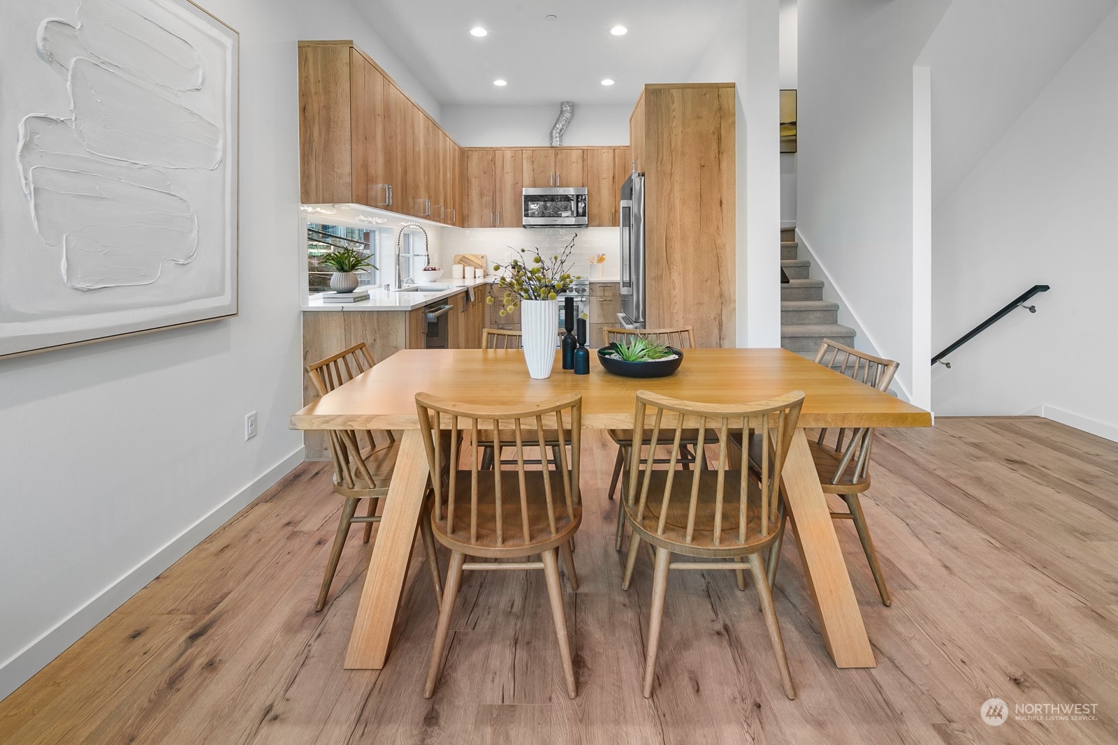 369 Valley Street Seattle, WA 98109 - Photo 8 of 27