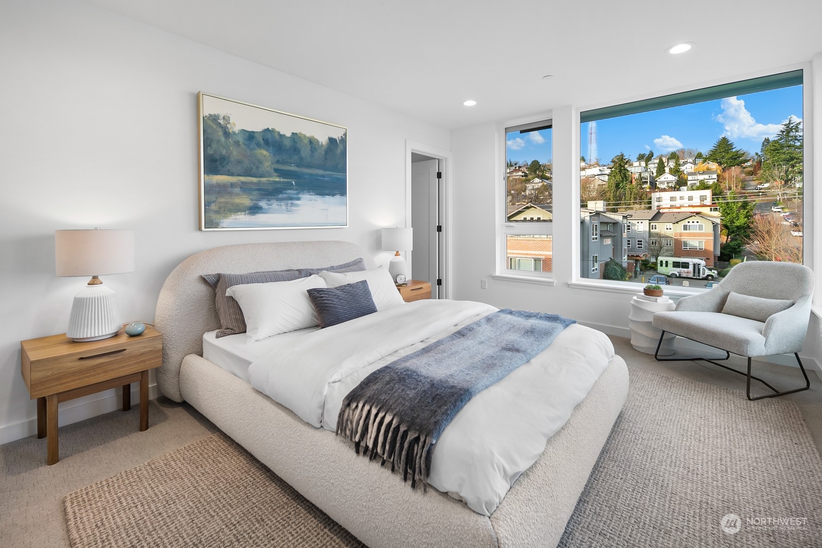 369 Valley Street Seattle, WA 98109 - Photo 9 of 27