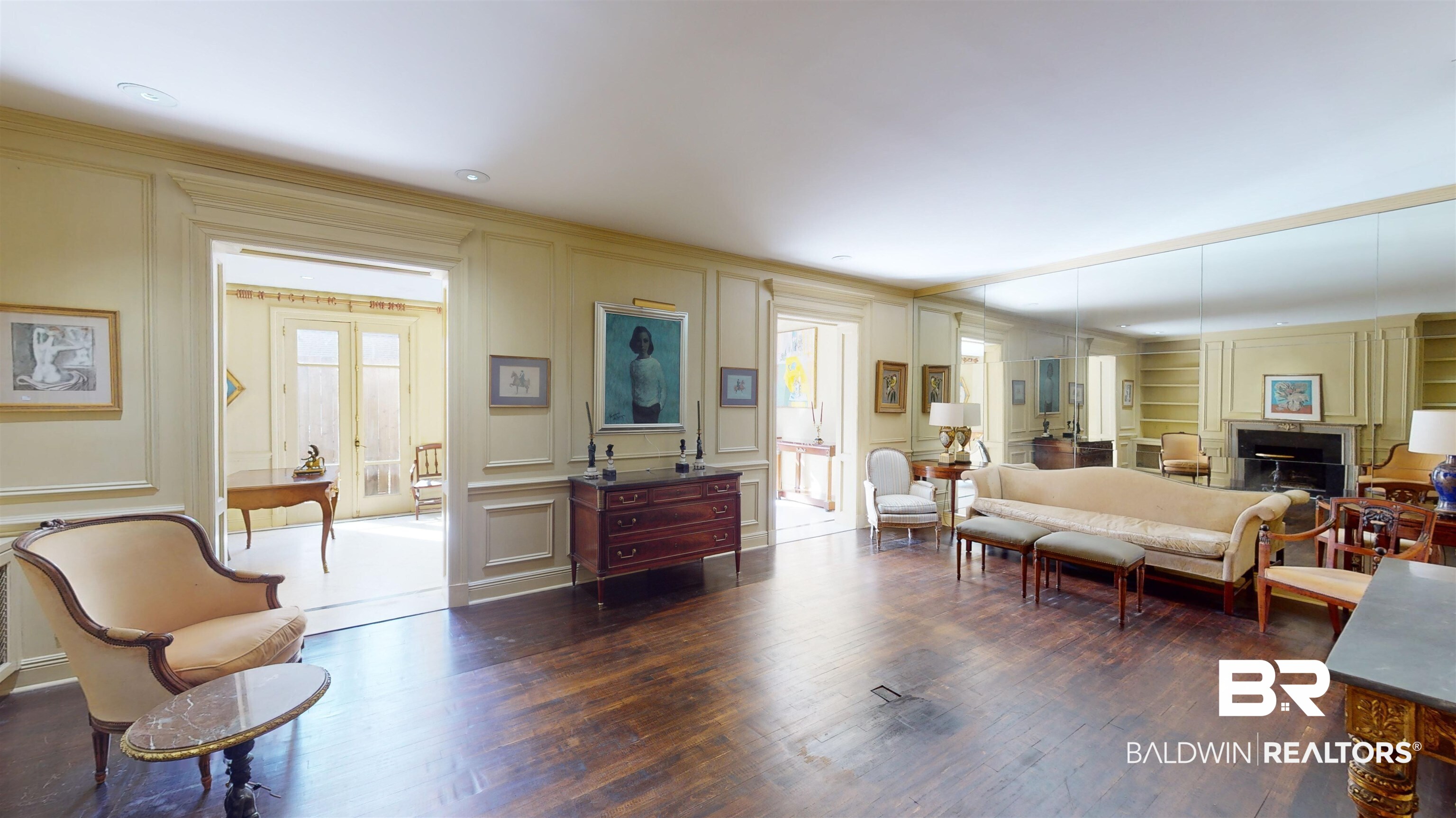 2404 Spring Hill Avenue, Unit 112 Mobile, AL 36607 - Photo 3 of 28