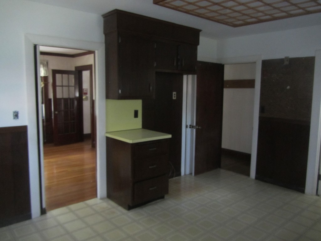 15 Lindbergh Road Marblehead, MA 01945 - Photo 3 of 13