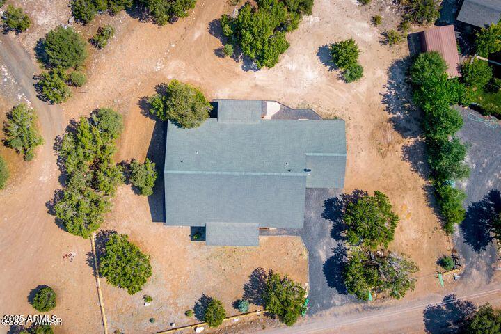 3244 Outlaw Trail Overgaard, AZ 85933 - Photo 28 of 29 an aerial view of a house