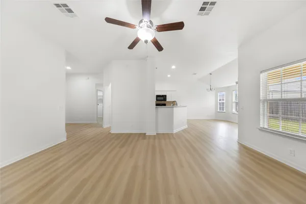 $260,000 | 14504 Martial Eagle Drive, Elgin, TX 78621