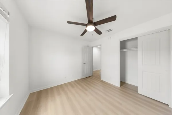 $260,000 | 14504 Martial Eagle Drive, Elgin, TX 78621