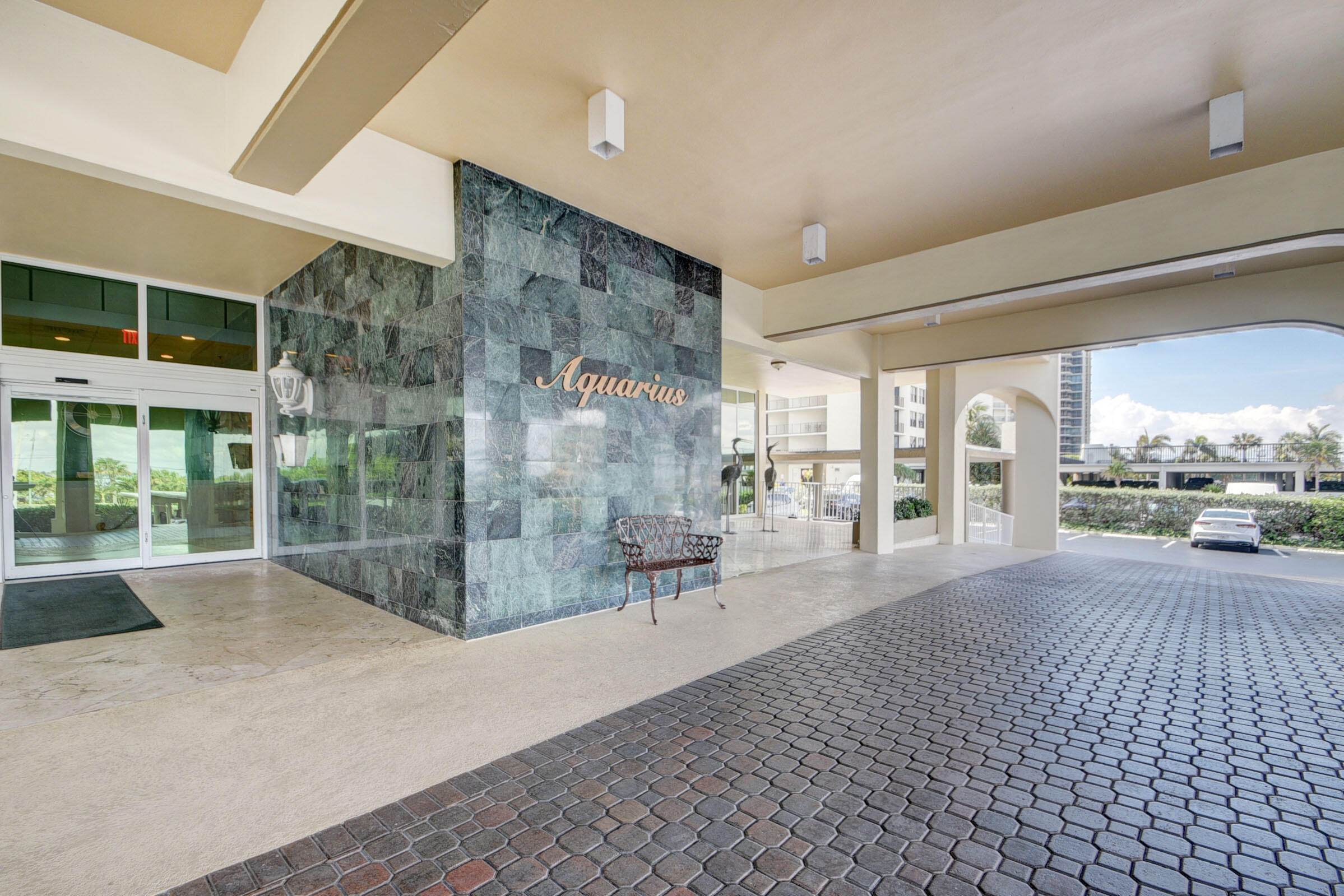 5440 North Ocean Drive, Unit 202 Riviera Beach, FL 33404 - Photo 37 of 44 Entrance