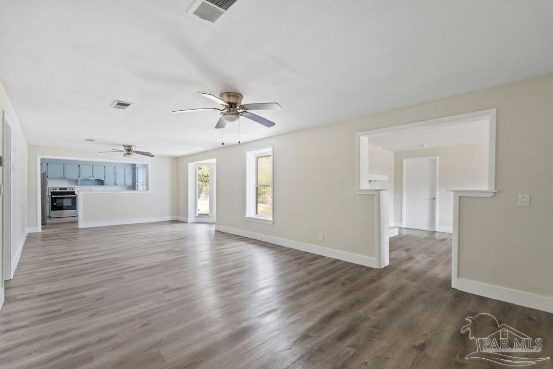 5651 Turkey Road Pensacola, FL 32526 - Photo 6 of 42 Gallery Image 6