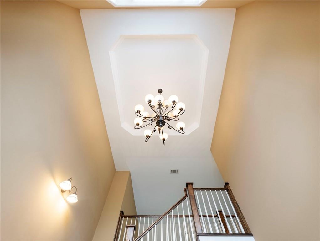 6053 Rockingham Way Gainesville, GA 30506 - Photo 3 of 67