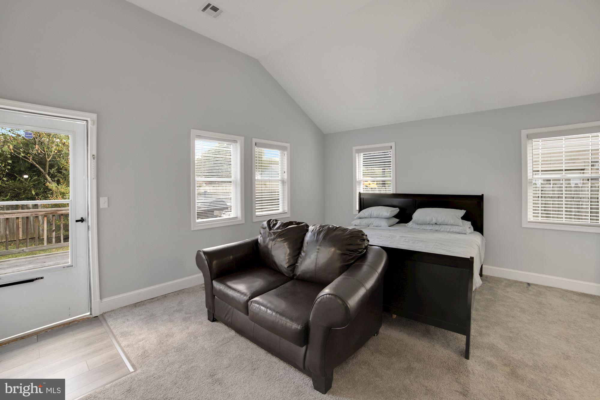 5446 Addison Road Fairmount Heights, MD 20743 - Photo 13 of 24