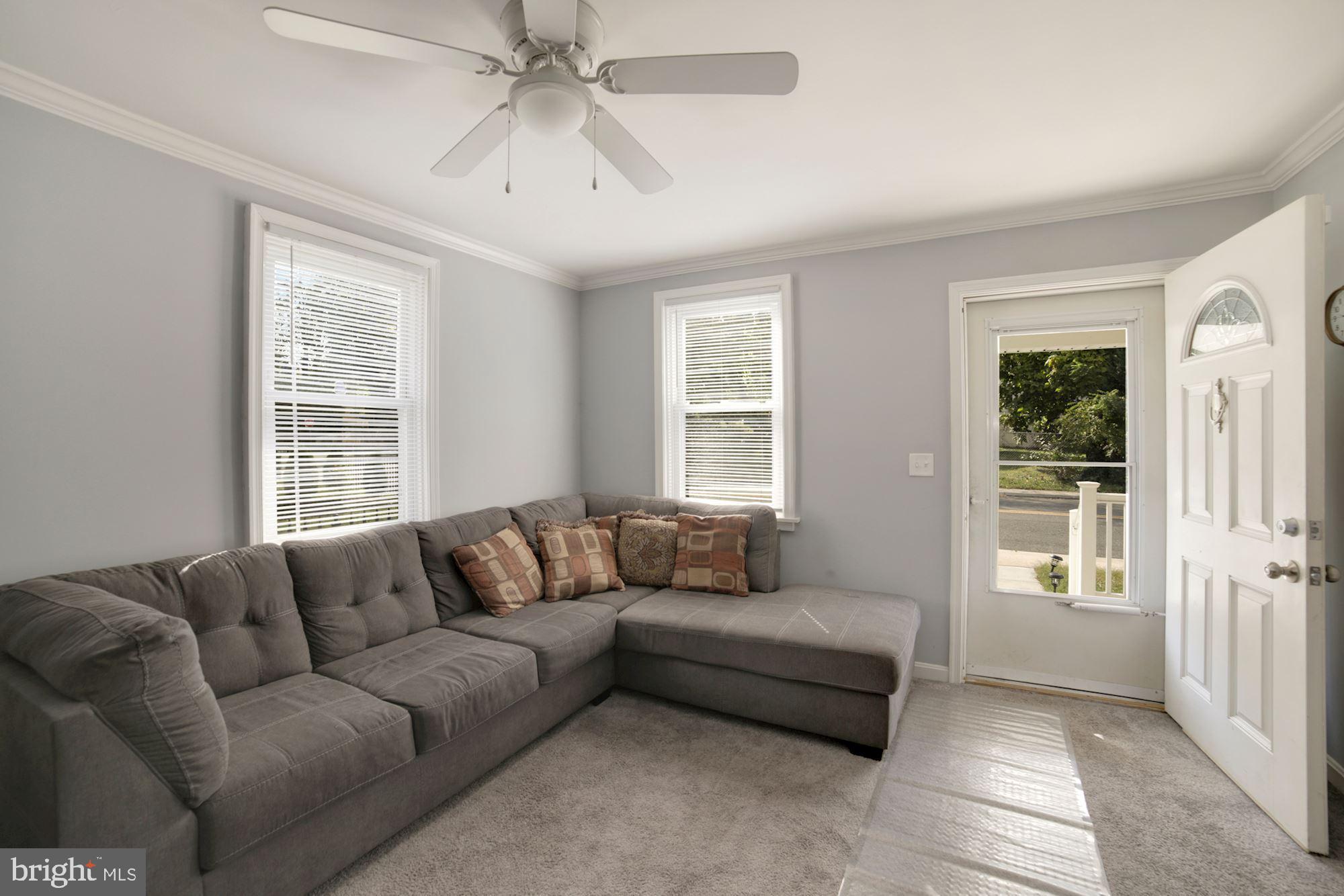 5446 Addison Road Fairmount Heights, MD 20743 - Photo 5 of 24