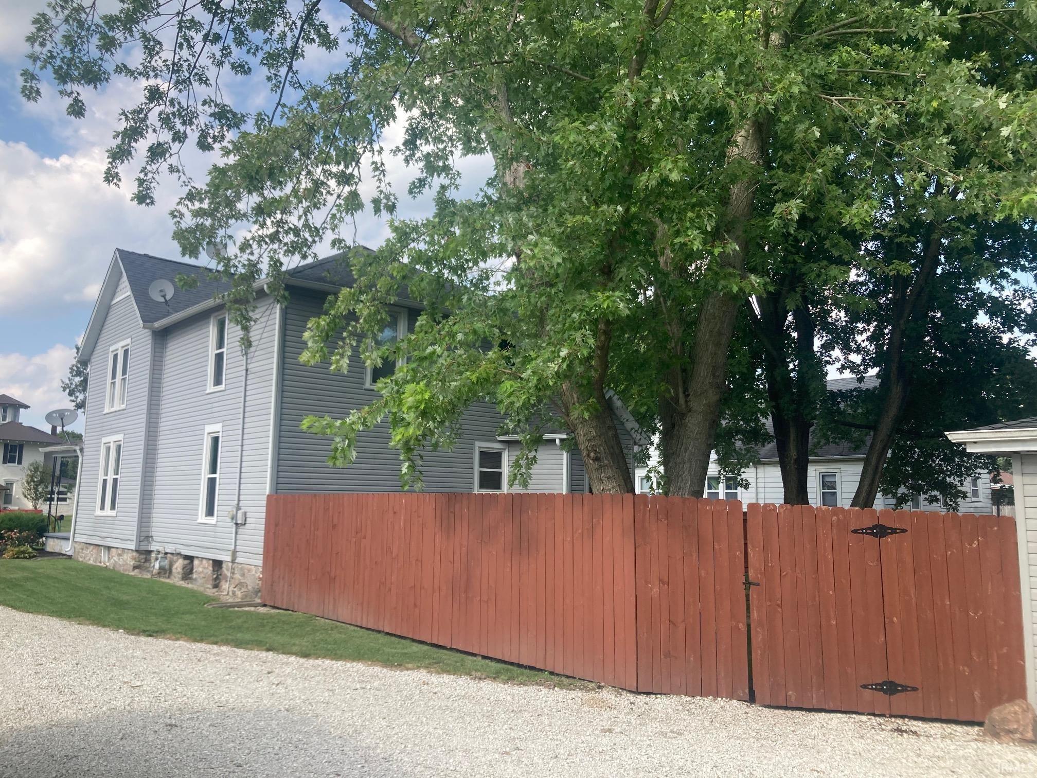 1104 East 6th Street Fowler, IN 47944 - Photo 4 of 27