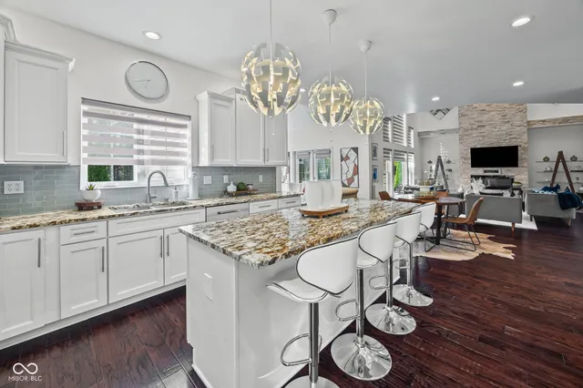 $645,000 | 15250 Vermillion Lane, Covington, IN 47932