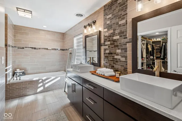 $645,000 | 15250 Vermillion Lane, Covington, IN 47932