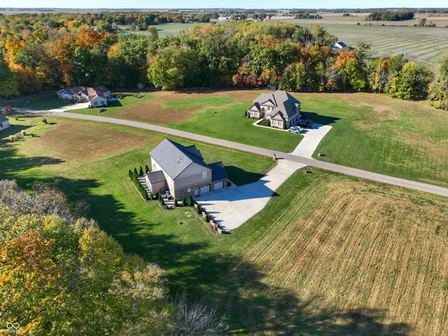 $645,000 | 15250 Vermillion Lane, Covington, IN 47932