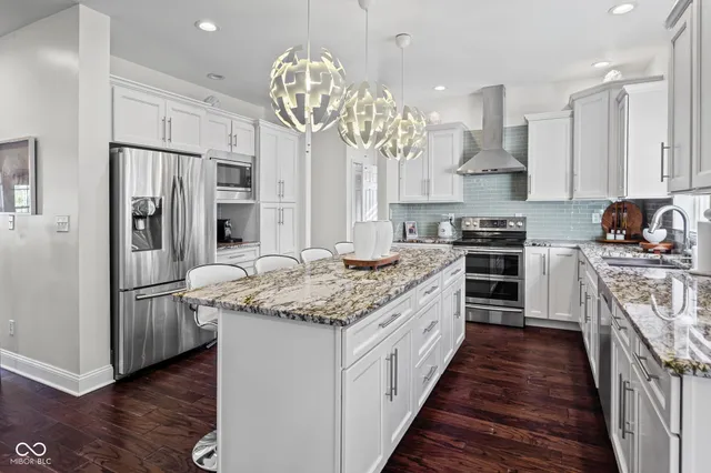 $645,000 | 15250 Vermillion Lane, Covington, IN 47932