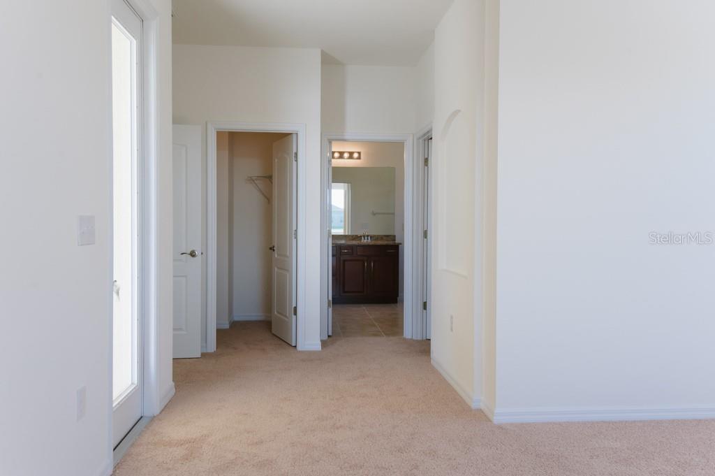 15543 Trinity Fall Way Bradenton, FL 34212 - Photo 11 of 21