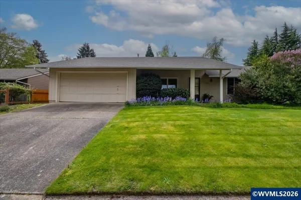 $385,000 | 1972 Petty Grove Court Northeast, Keizer, OR 97303