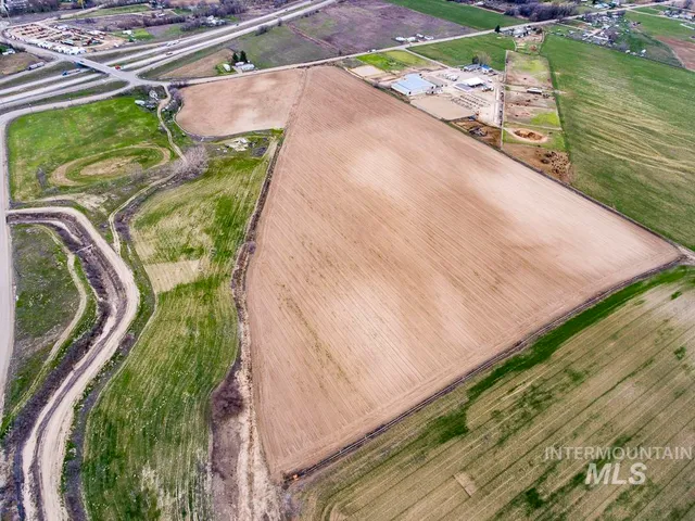 $3,499,000 | 415 Market Road, Caldwell, ID 83607