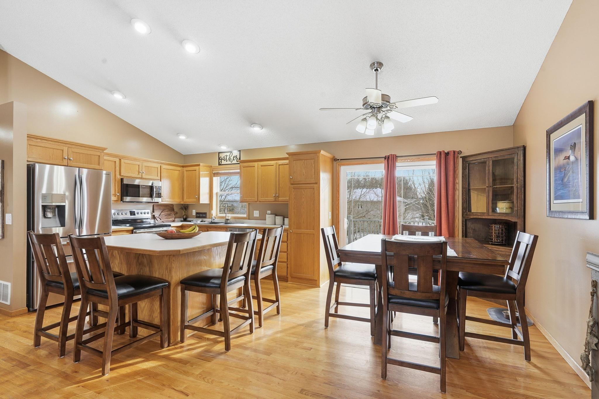 832 Deerfield Road Watertown, MN 55388 - Photo 10 of 81