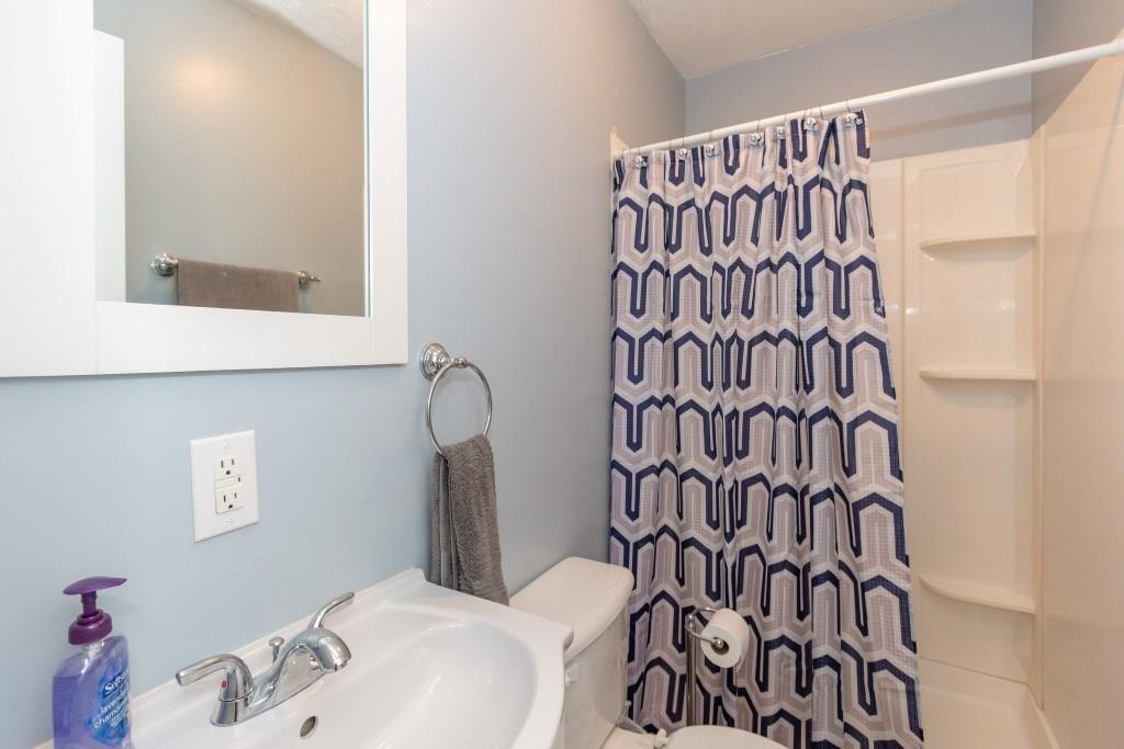 2459 Fisher Road Indianapolis, IN 46239 - Photo 20 of 24 Gallery Image 20