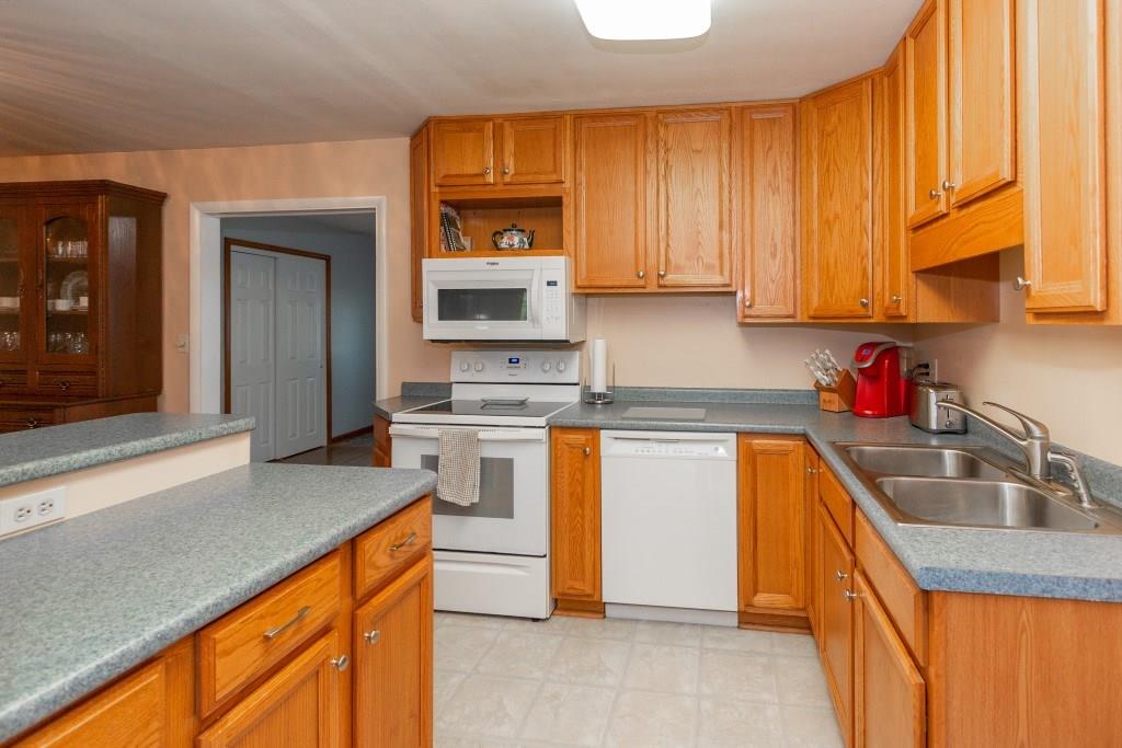2459 Fisher Road Indianapolis, IN 46239 - Photo 9 of 24 Gallery Image 9