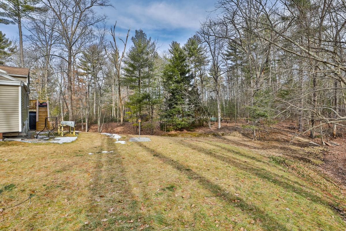 117 Page Road Litchfield, NH 03052 - Photo 5 of 37