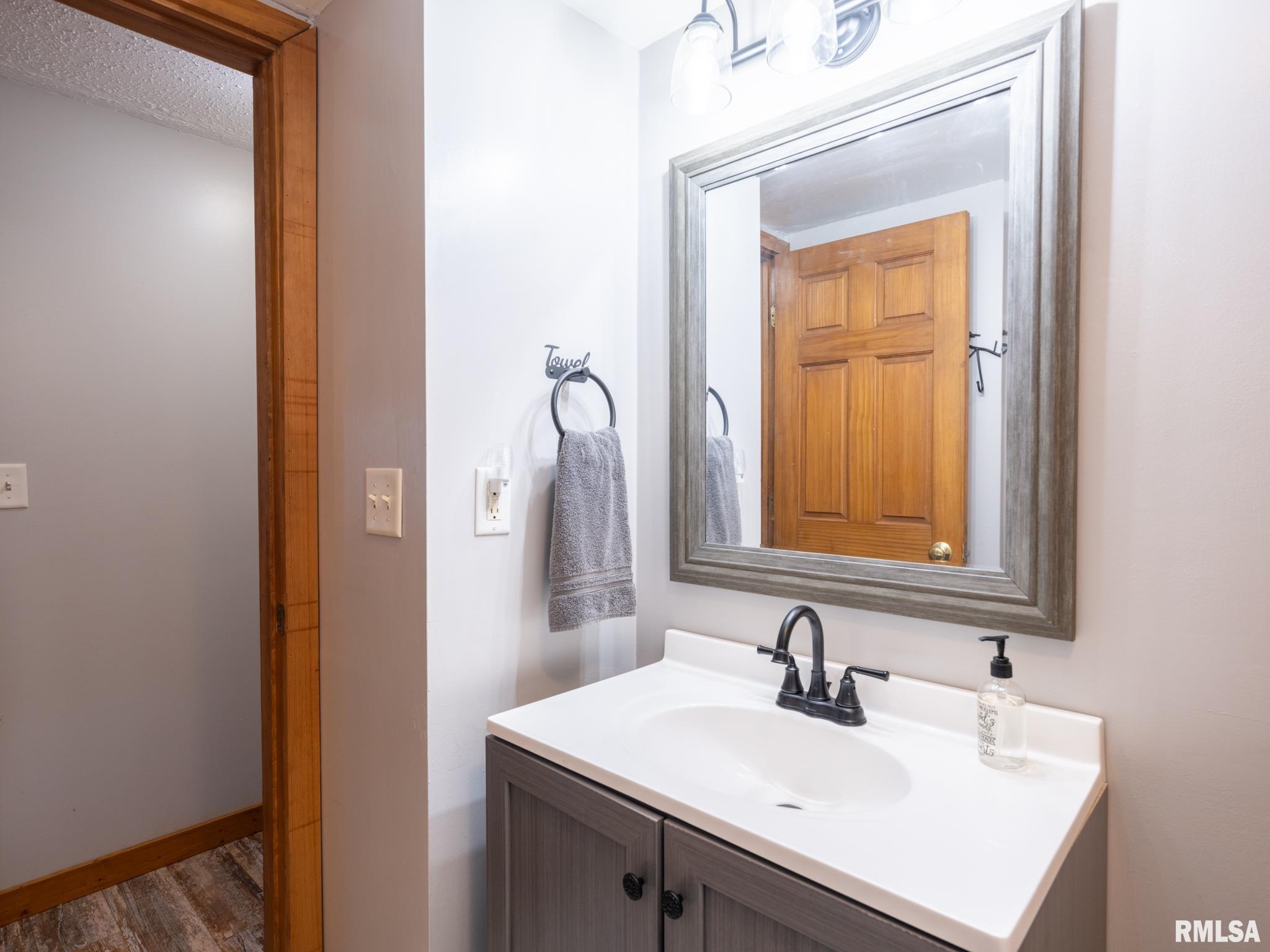 15081 Christmas Tree Road Green Valley, IL 61534 - Photo 16 of 45