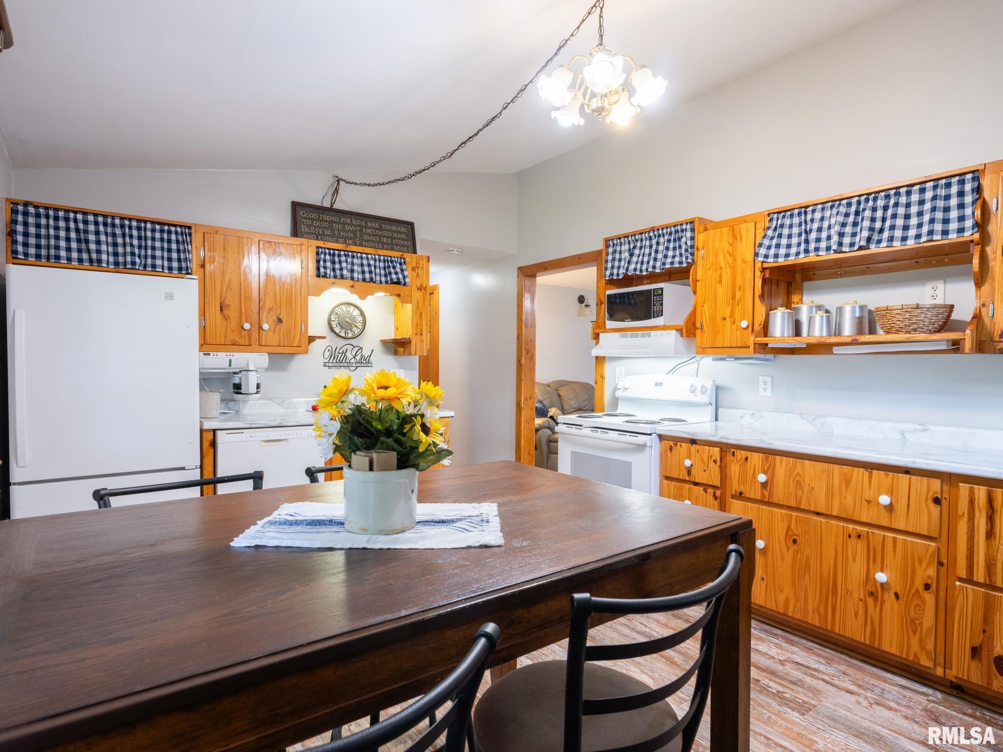 15081 Christmas Tree Road Green Valley, IL 61534 - Photo 10 of 45