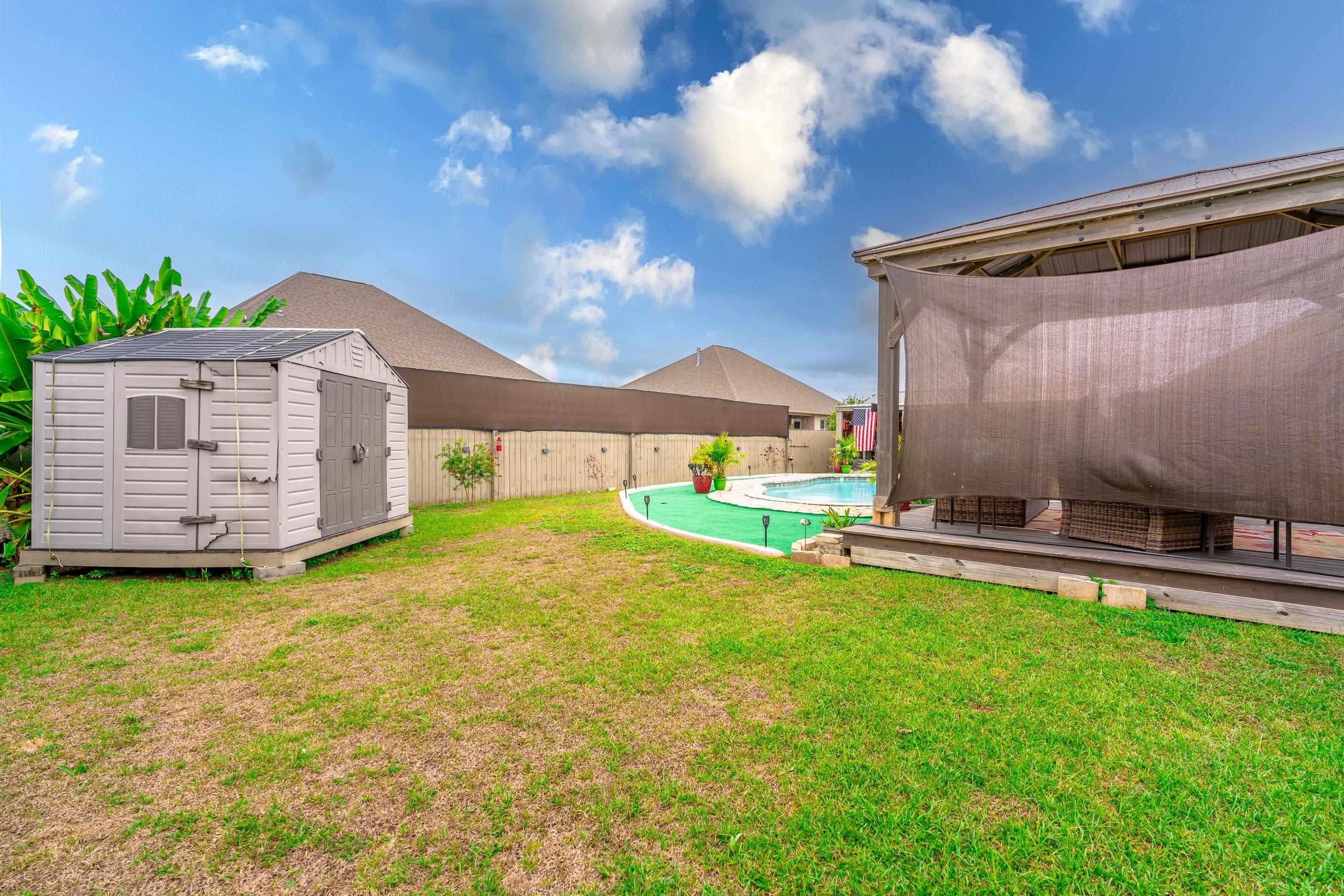 2082 Bourbon Street Foley, AL 36535 - Photo 41 of 51 Yard
