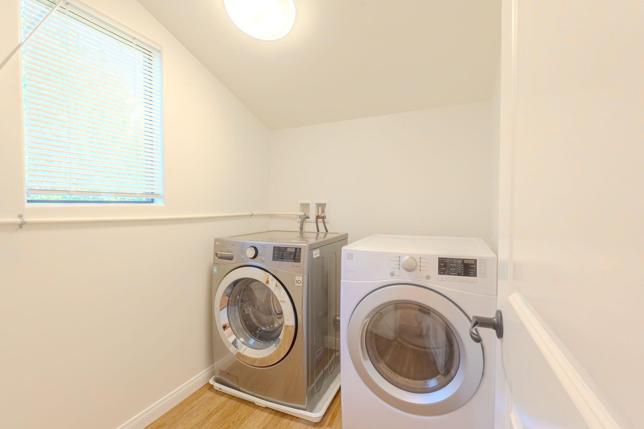 920 Lowena Drive, Unit 19 Santa Barbara, CA 93103 - Photo 12 of 21 a utility room with dryer and washer