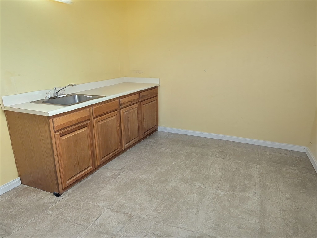 5 Trask Road Plymouth, MA 02360 - Photo 8 of 14 Gallery Image 8