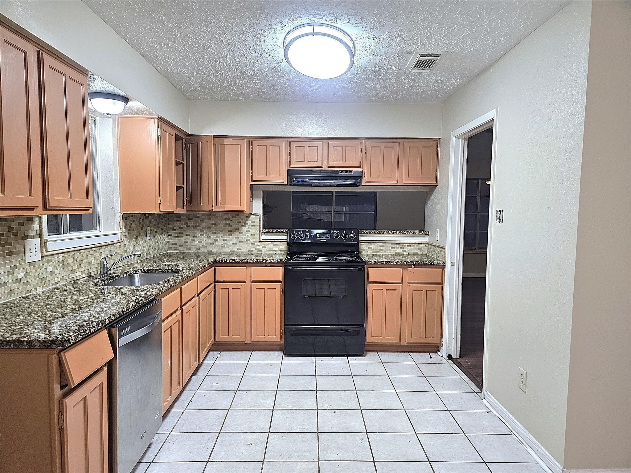 6402 Barrygate Drive Spring, TX 77373 - Photo 16 of 20