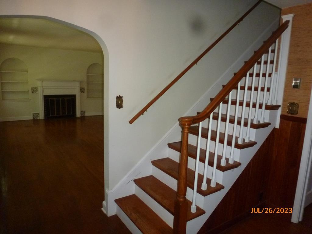 920 Innis St Extension Oil City, PA 16301 - Photo 6 of 21 a view of entryway with wooden floor and stairs