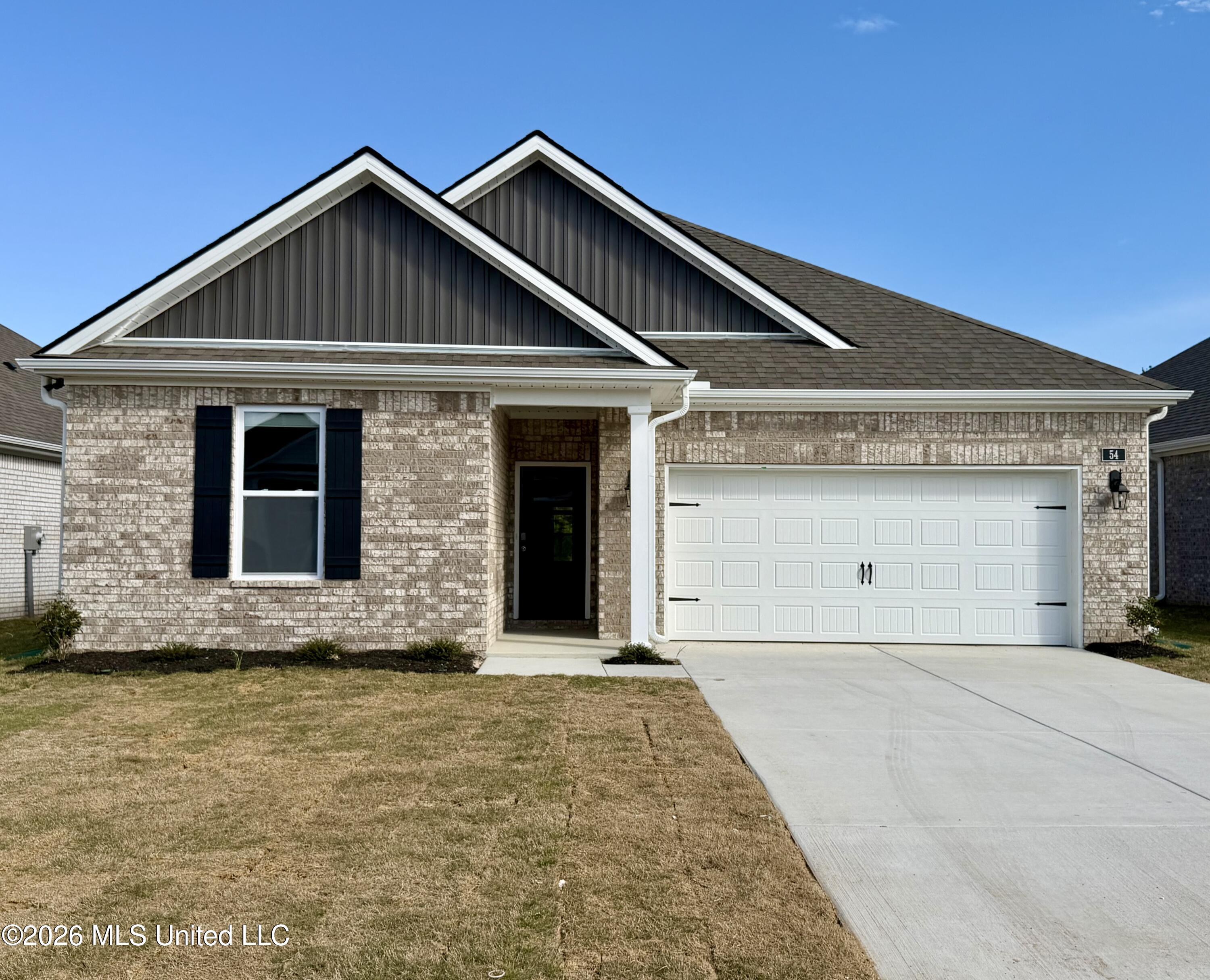 54 Powell Place Byhalia, MS 38611 - Photo 1 of 8 IMG_3505