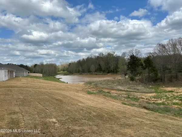 $301,990 | 54 Powell Place, Byhalia, MS 38611