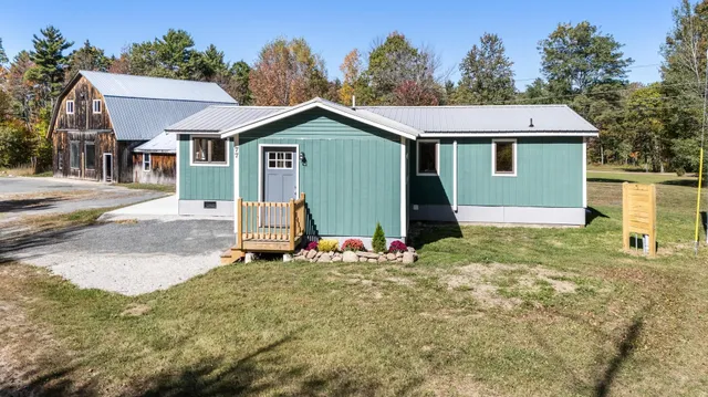 $360,000 | 77 Hazzard Road North, Springfield, NH 03284