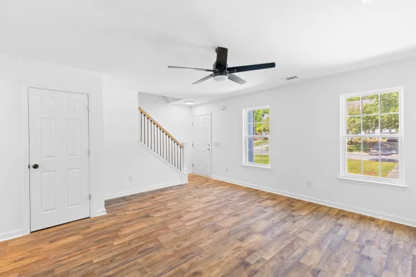 $2,825 | 3145 Queensgate Way, Mount Pleasant, SC 29466